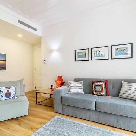 Modern Flat In Downtown Lisbon By Lovelystay Bagian luar foto
